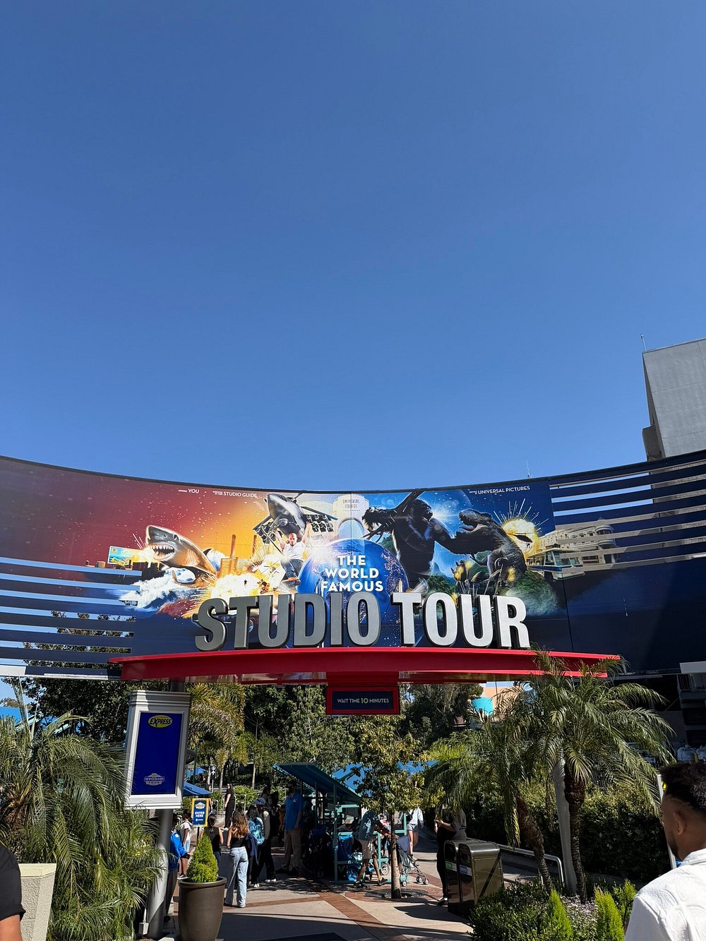 2 Universal Studios tickets 